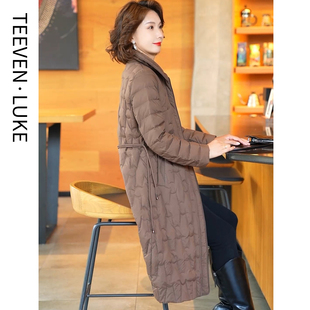 2025年新款咖色羽绒服女时尚款冬季保暖加厚白鸭绒中长款韩版妈妈