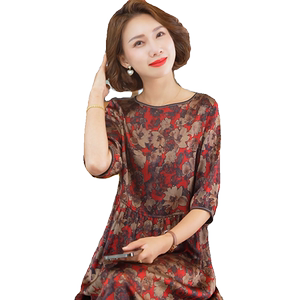2023年夏季新款气质妈妈碎花桑蚕丝裙子女真丝连衣裙高端杭州丝绸