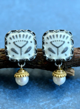 欧美复古白色珐琅个性耳坠新款几何雕刻花卉金色花托点缀耳环饰品