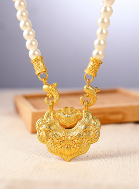 沙金平安锁项链女款新中式国风轻奢小众锦鲤锁骨链镶钻毛衣链