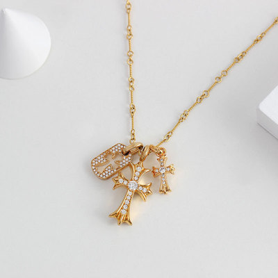 克罗*十字架镶钻吊坠项链 设计感轻奢多种搭配十字架锁骨链
