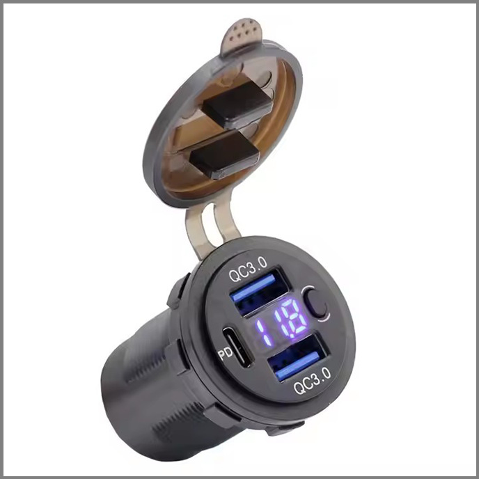 热销改装双QC车载手机充电器PD带数显电压表电子按键组合防水