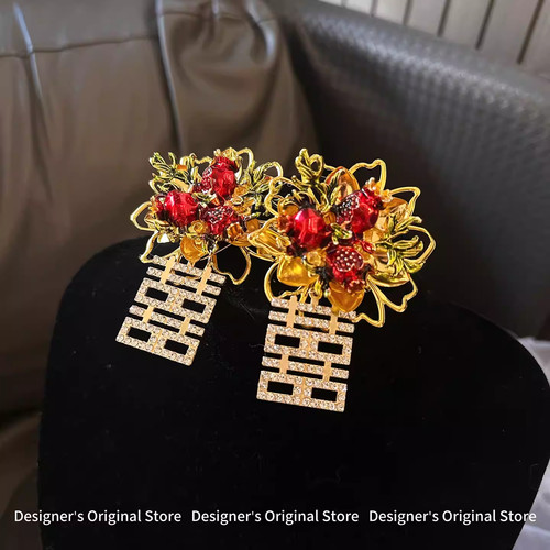 中式双喜字新娘新郎红色胸花