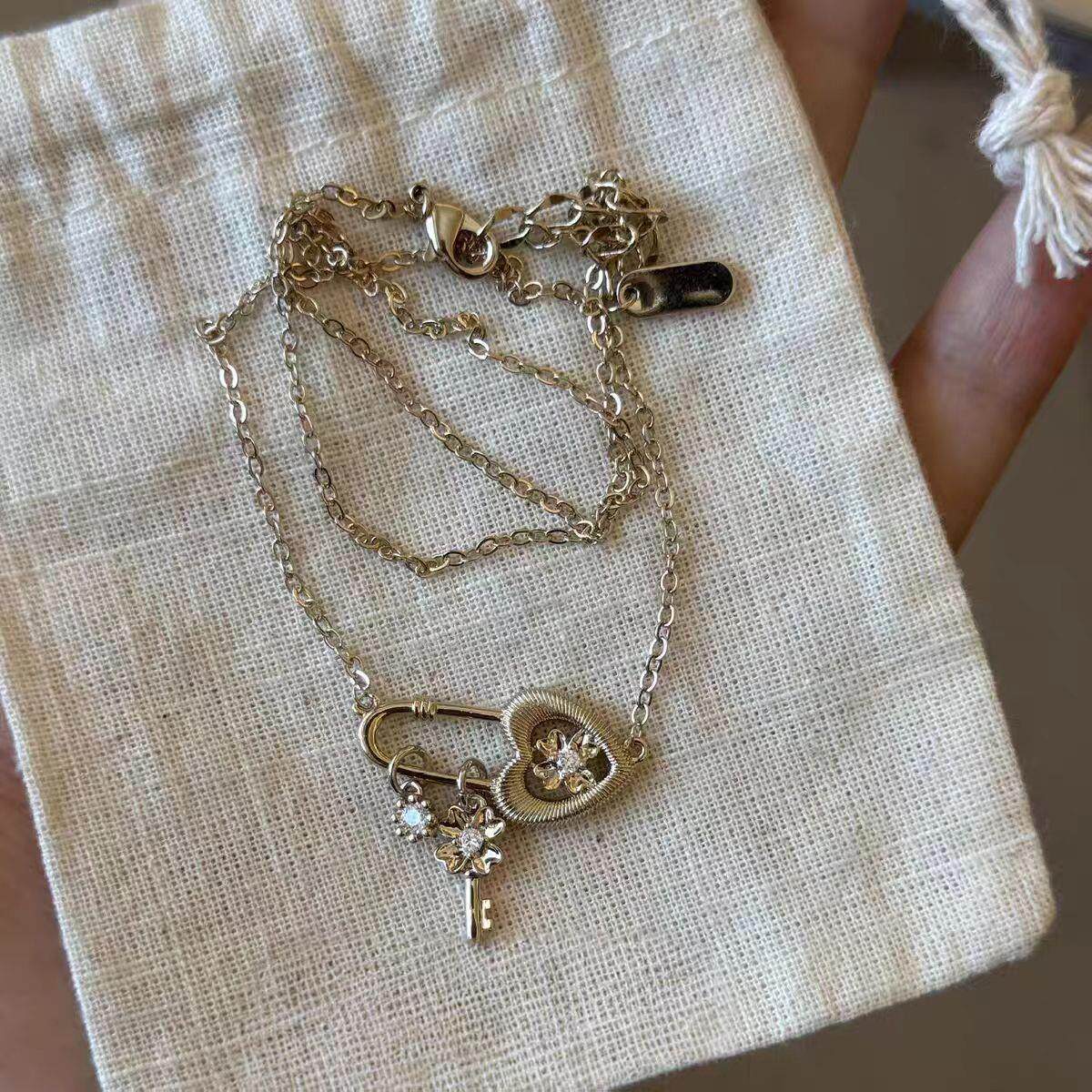 【心钥寄绪】Vintage中古浅金色爱心别针钥匙项链甜酷风显白饰品