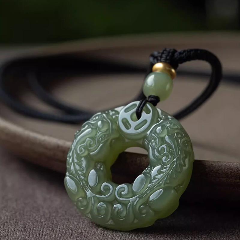 精美貔貅吊坠防玉石双面雕刻本命年男女转运挂件皮丘高档复古坠子