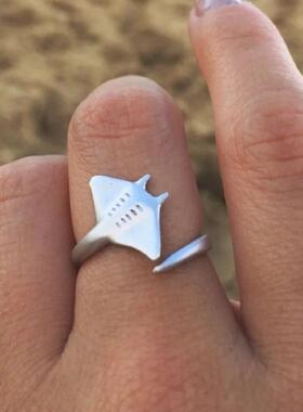 2025新款海洋生物蝠鲼魔鬼鱼开口可调节戒指动物首饰高端可调节