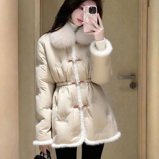 冬季羽绒服女2025新款独特超好看高端时髦中长款收腰杏色加厚外套