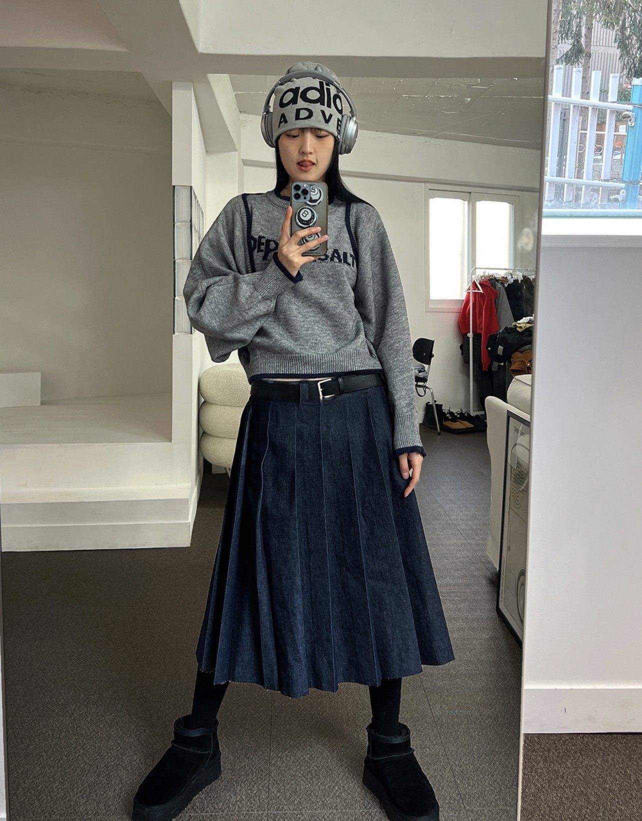 unique sei 韩国简约经典复古牛仔蓝不锁边显瘦中长款百褶半身裙