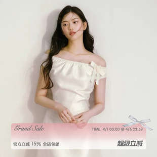 白色丝毛缎面松紧一字肩蝴蝶结收腰韩系千金少女感连衣裙 RECIT