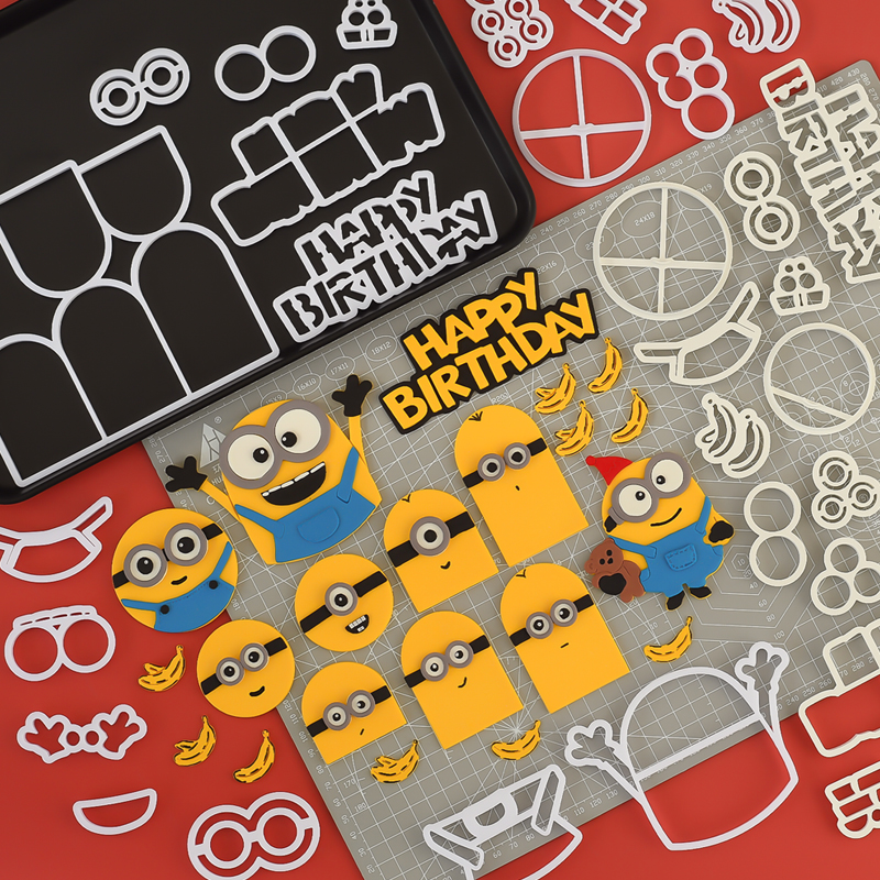 糖堡森林ins风可爱抱熊小黄人翻糖切模卡通生日英文香蕉蛋糕模具