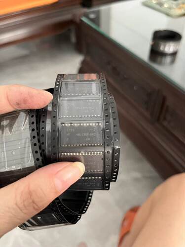 MT48LC8M16A2-6A