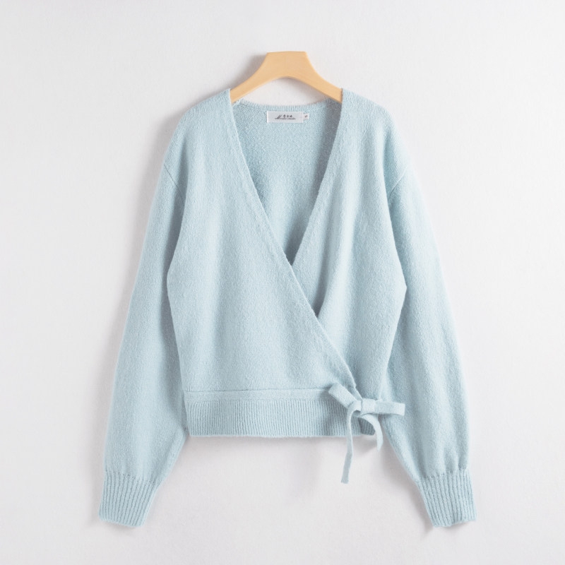 COSv领针织啾啾浅蓝色系带毛衣