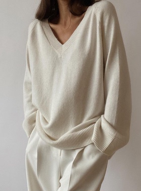 极简风V领宽松毛针织衫女2025年法式风软糯慵懒风百搭套头衫上衣