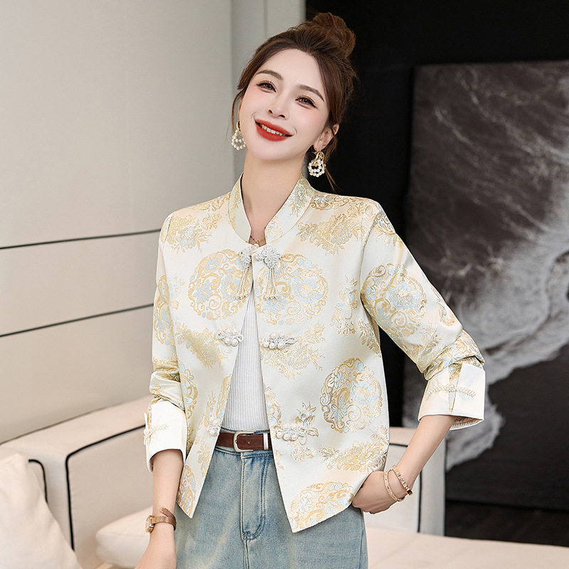 新中式G风盘扣外套女2025年短外套