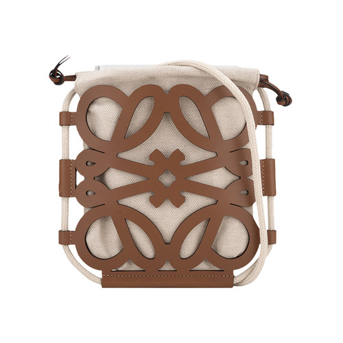 LOEWE字母logo单肩斜挎包女士