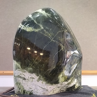 天然南玉玉石摆件画面石观赏石摆饰装饰