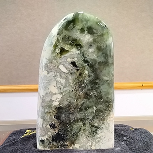 天然南玉原石摆件奇石观赏石客厅玄关办公室桌面装饰