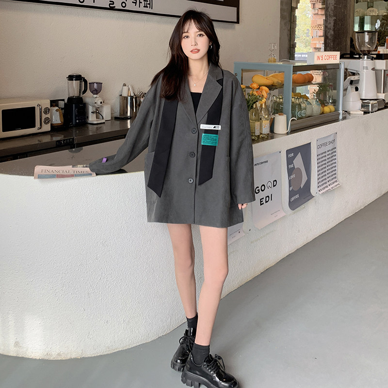 甜辣休闲宽松设计感小众西装外套女春秋高级感炸街韩系西服学院风,女装西装,浙宝100
