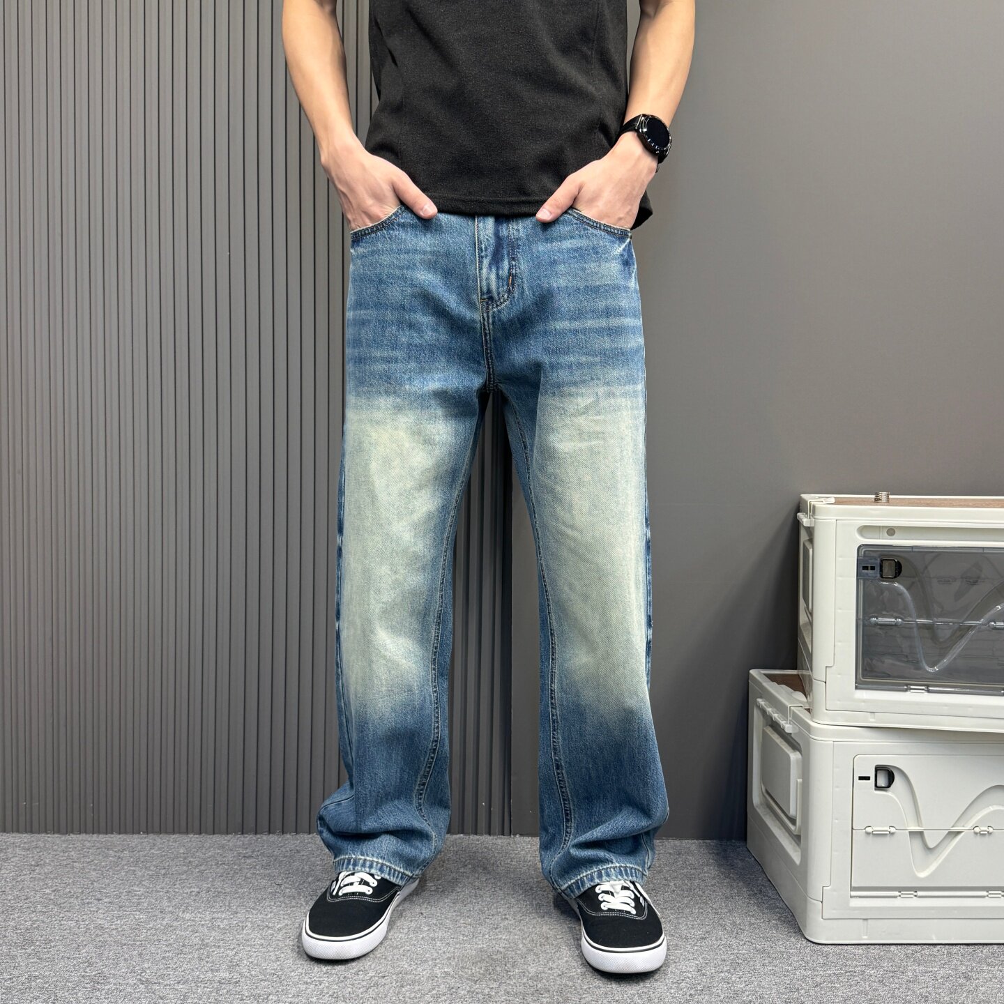 美式复古街头压痕水洗宽松直筒膝盖磨白牛仔长裤男女款穿搭情侣款