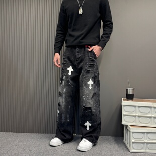潮牌十字架假破洞贴布黑色直筒牛仔裤男款重磅拼接小口袋工装长裤