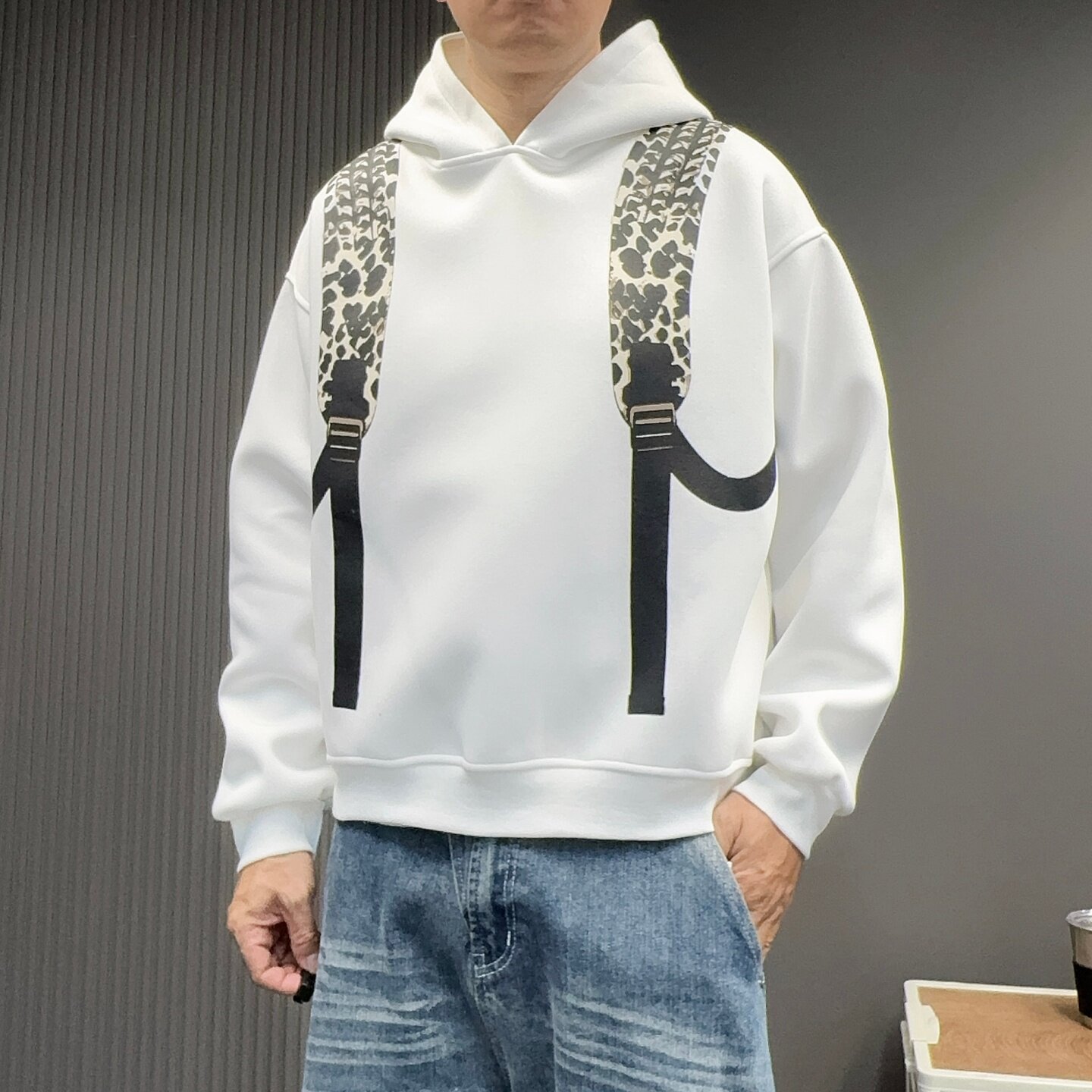美式套头卫衣背包印花显瘦潮流