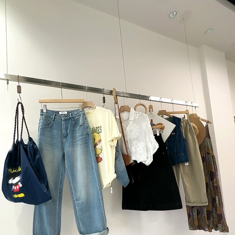 服装店吊架不锈钢拉丝银色方管挂衣杆女装橱窗陈列货架悬挂展示架