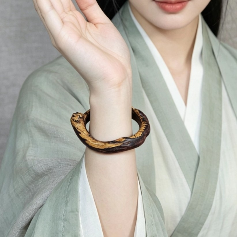 海南降真香小叶黄金甲留疤手镯小众古风天然老料香韵独特男女款镯