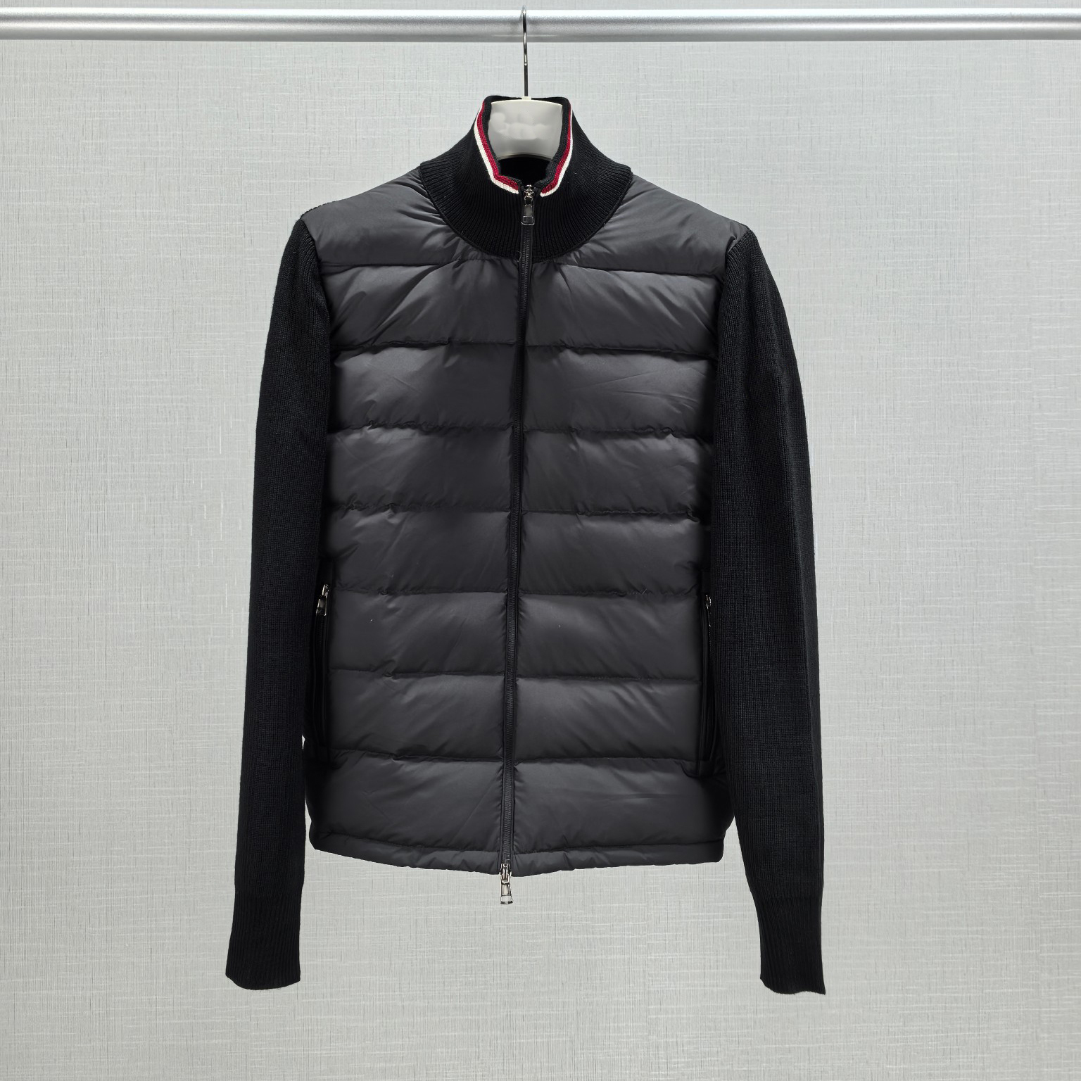 2025新款羽绒服男士短款立领白鹅绒夹克冬季针织拼接拉链开衫外套