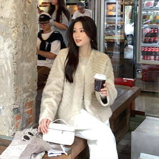 本希benxe 波浪纹环保仿水貂貂草外套加厚羊羔毛皮草一体 冬日礼