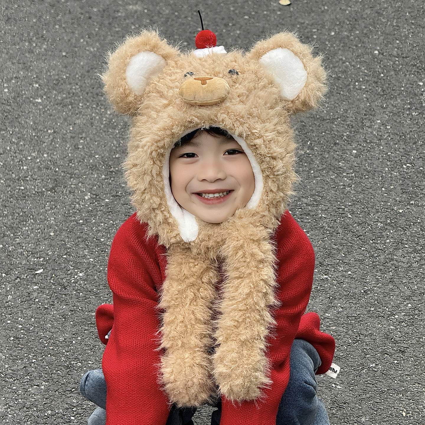 小熊帽子围巾一体儿童2025年新款冬季男孩捏耳朵会动的围脖超好看