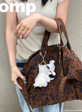 pomp卢昱晓同款原创设计牛仔棕色刺绣提花复古斜挎托特包大容量
