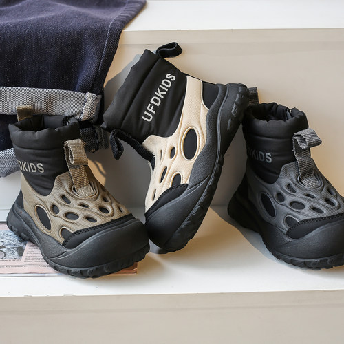 潮童穿搭，炸街痞帅儿童雪地靴