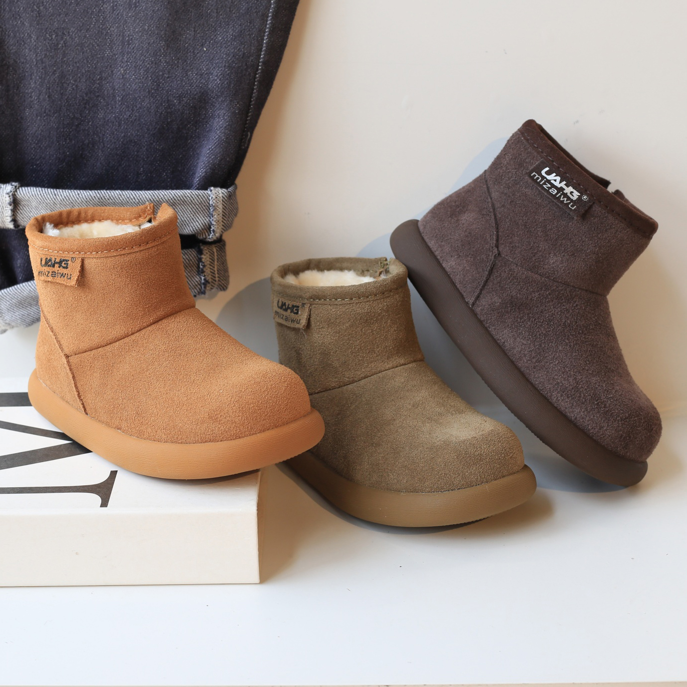 真皮儿童雪地靴加绒加厚女童冬鞋2025新款男童大棉鞋简约时尚靴子