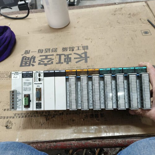 松下PLC控制器一组 ~议价