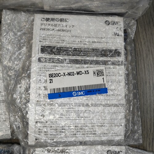 打包处理:原装正品SMC压力传感器ISE20C-X-N0 ~议价