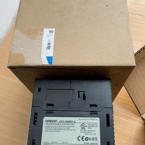 欧姆龙 CP1L-M40DT-D 未使用,盒码一致,实物 ~议价
