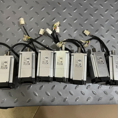 二手松下MHMF042L1V2M伺服电机，实物图片，功能包好 ~议价