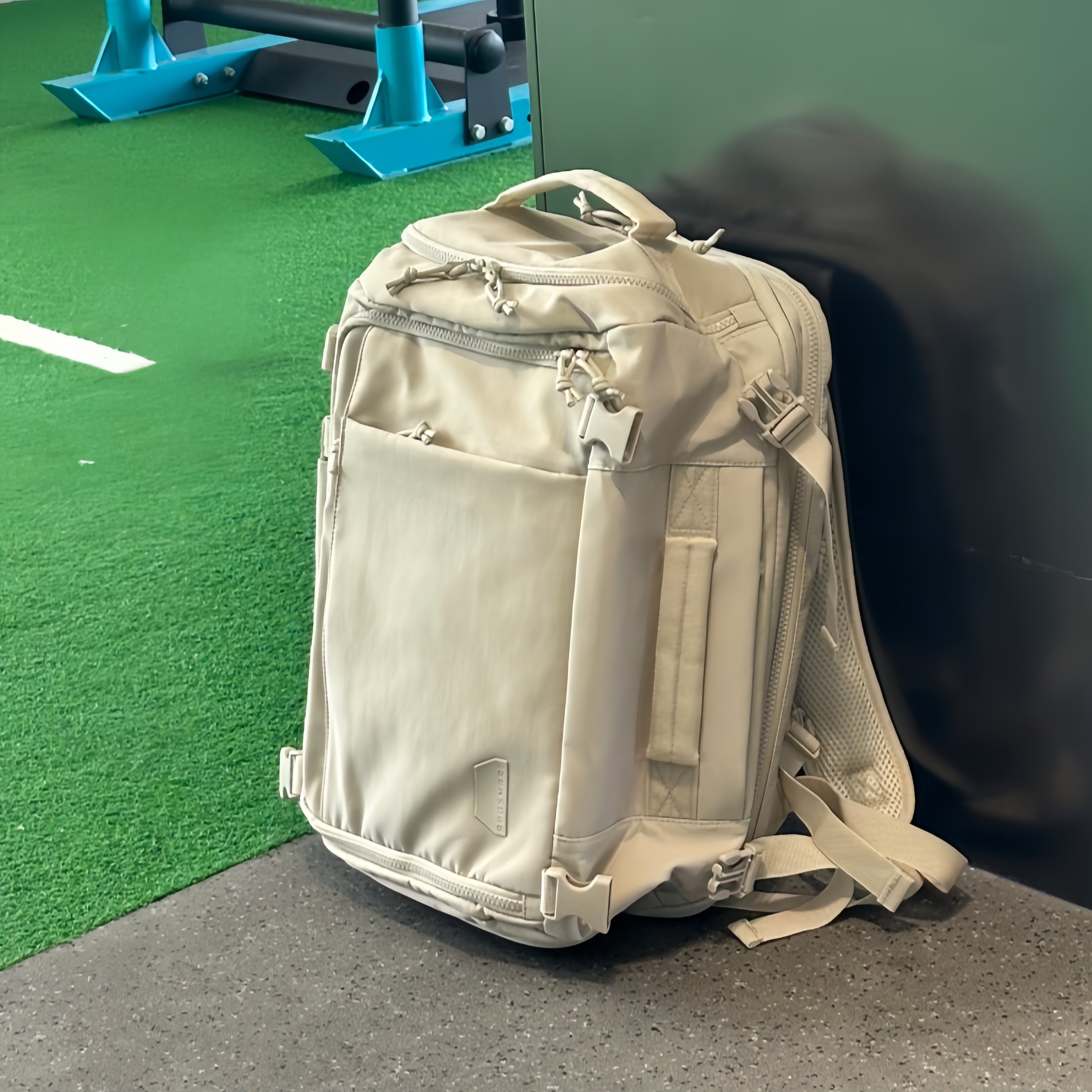 bagsmart双肩包大容量旅行背包女出差通勤包包男士多功能电脑包
