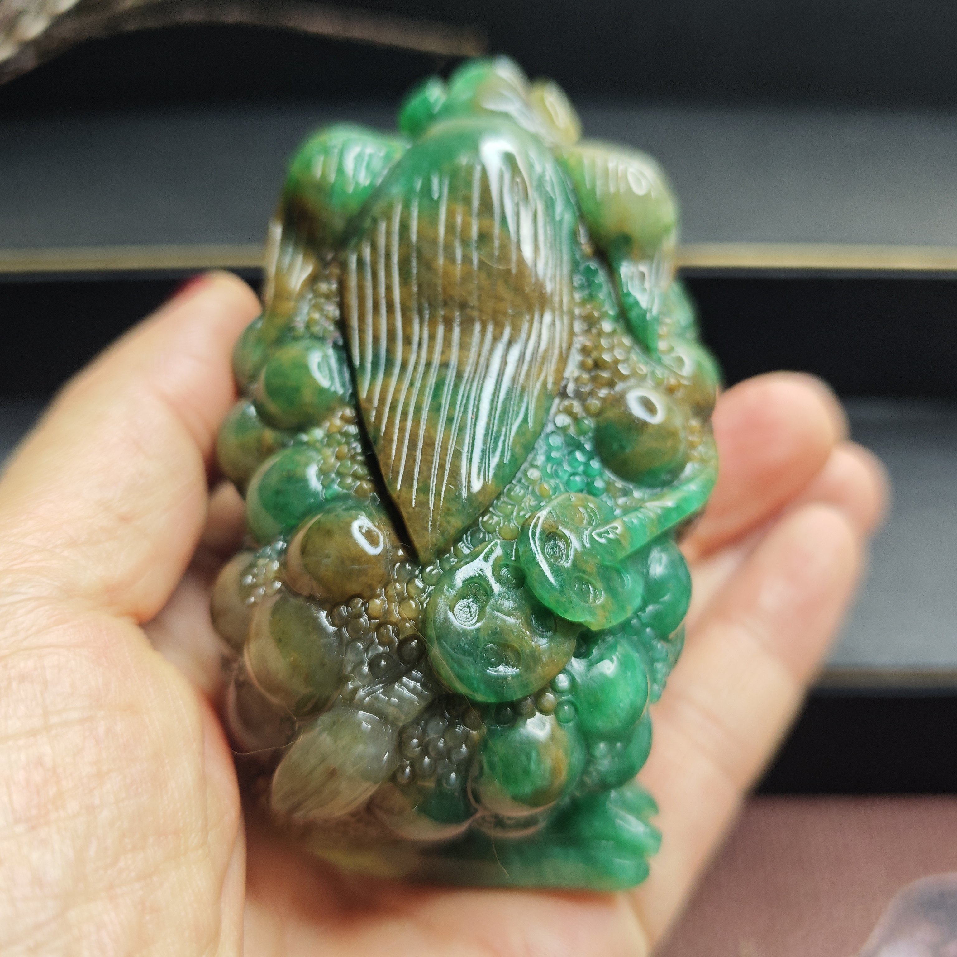 天然老坑料南阳独玉冰润翠绿满绿大富大贵金蟾手把件摆件茶宠礼物