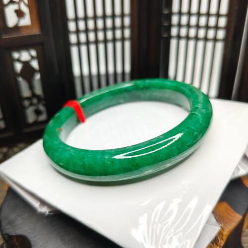 独山玉手镯玉石镯子天蓝玉镯