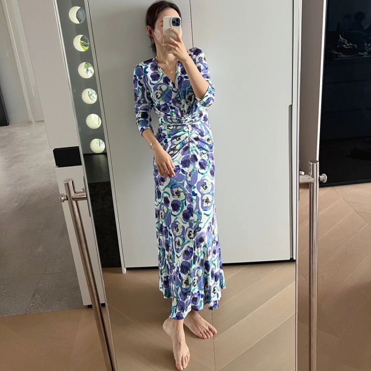 D家蓝绿水墨印花收腰连衣裙