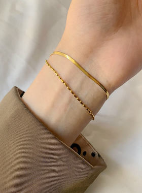 日韩时尚简约钛钢镀金蛇骨米粒双层手链女小众设计感冷淡风手饰