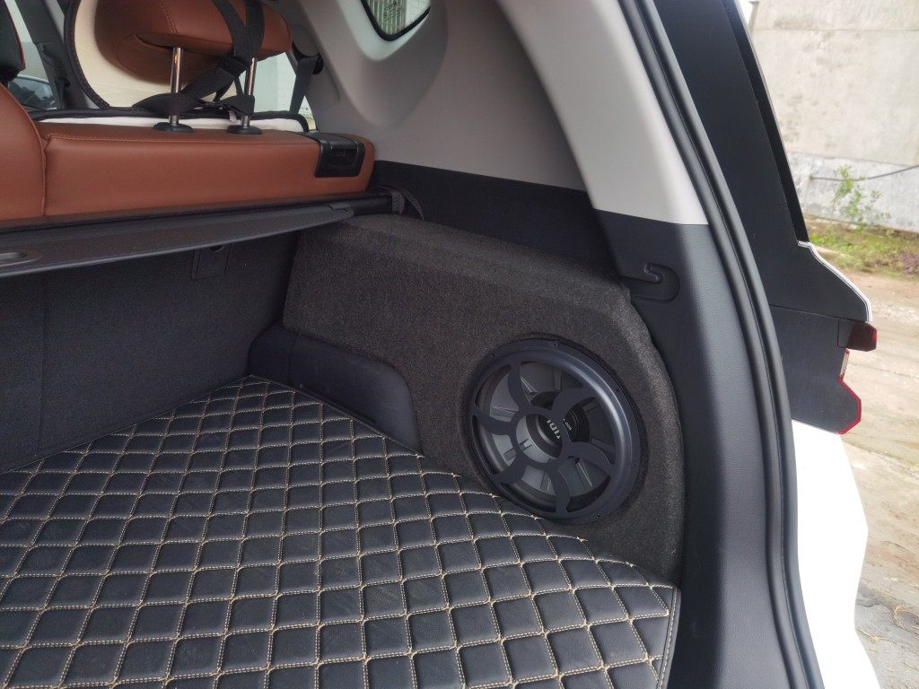 远景X6音响 低音炮 后备箱 不占空间 木制箱 10寸 12寸喇叭 超低