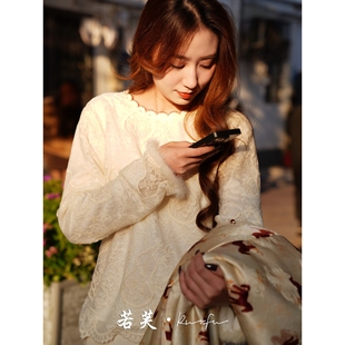 若芙｜ 撞色花瓣边圆领小毛条蕾丝葫芦肌理感打底上衣 软糯葫芦