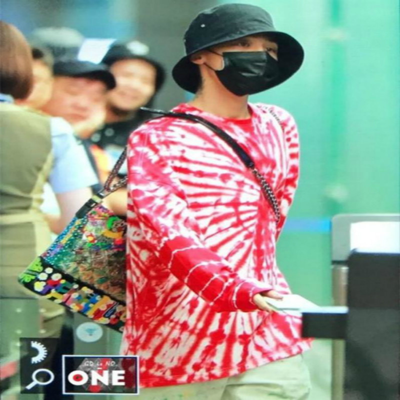 G-Dragon BIGBANG GD Star Same item Long sleeve Sweater camouflage Graffiti men and women Lovers money student clothesin the Men's clothing, Sweater  category - from Buy2taobao.com to provide professional Taobao agent buy service