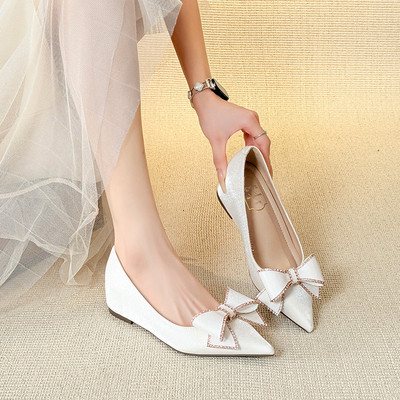 内增平底尖头单鞋水钻蝴蝶结高跟