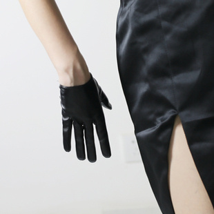 黑色皮手套女超短款仿真皮pu漆皮朋克cos武士广陵王辣妹机车触屏