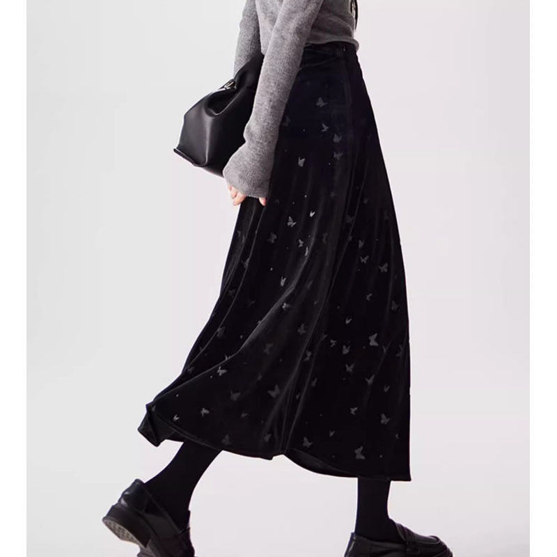 高级感穿搭丝绒蝴蝶中长半身裙 加绒a字梨型身材遮胯小个子秋冬