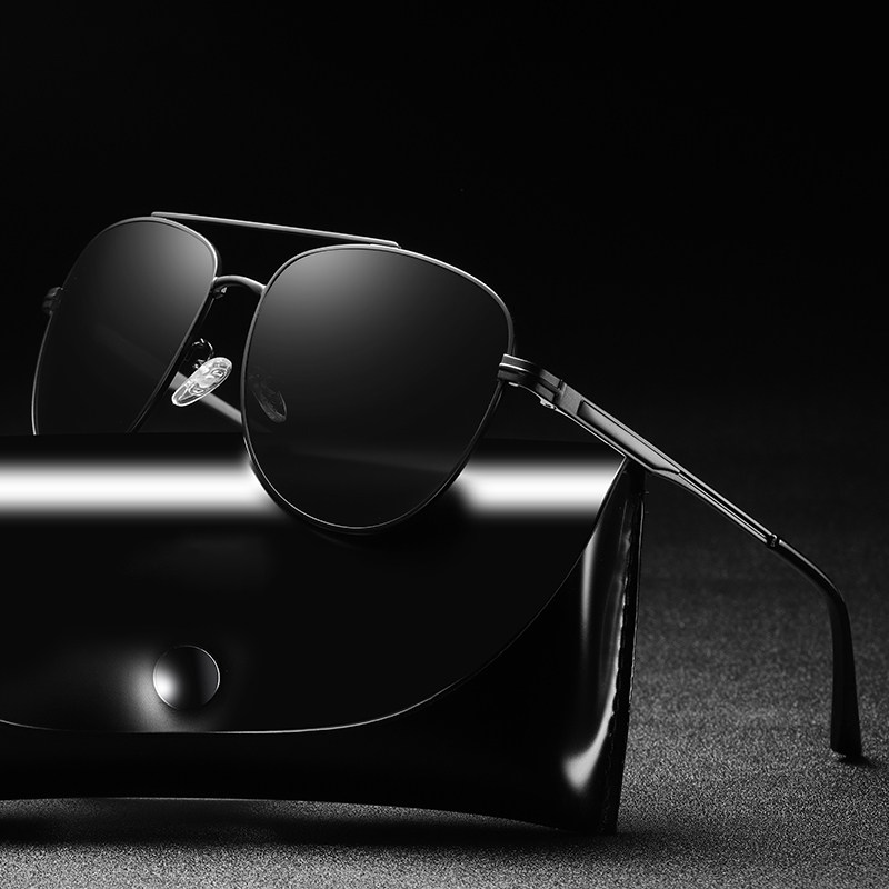 时尚男士新款开车偏光太阳眼镜经典3025飞行员墨镜炫彩复古蛤蟆镜