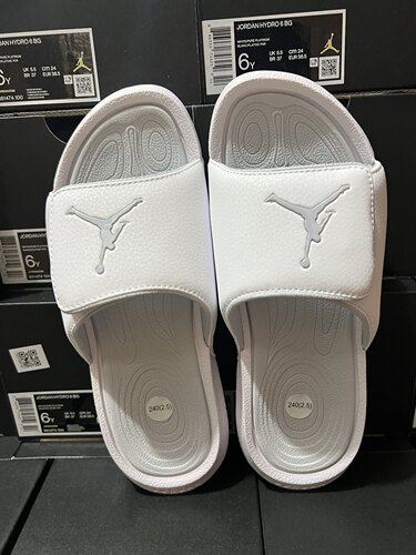 Air Jordan Hydro 6 AJ6女子夏季时尚运动休闲纯白拖鞋881474-100
